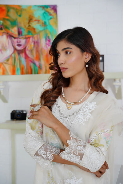 Premium Lawn 3 Piece Outfit With Printed Cotton Net Dupatta Off-White D-7A