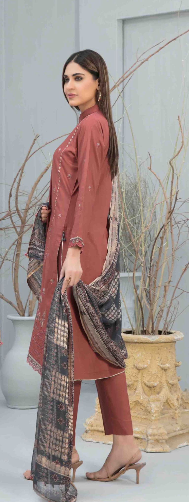 3 Pc Stitched Collection By Tawakkal Fancy Embroidered Staple Collection D-1129