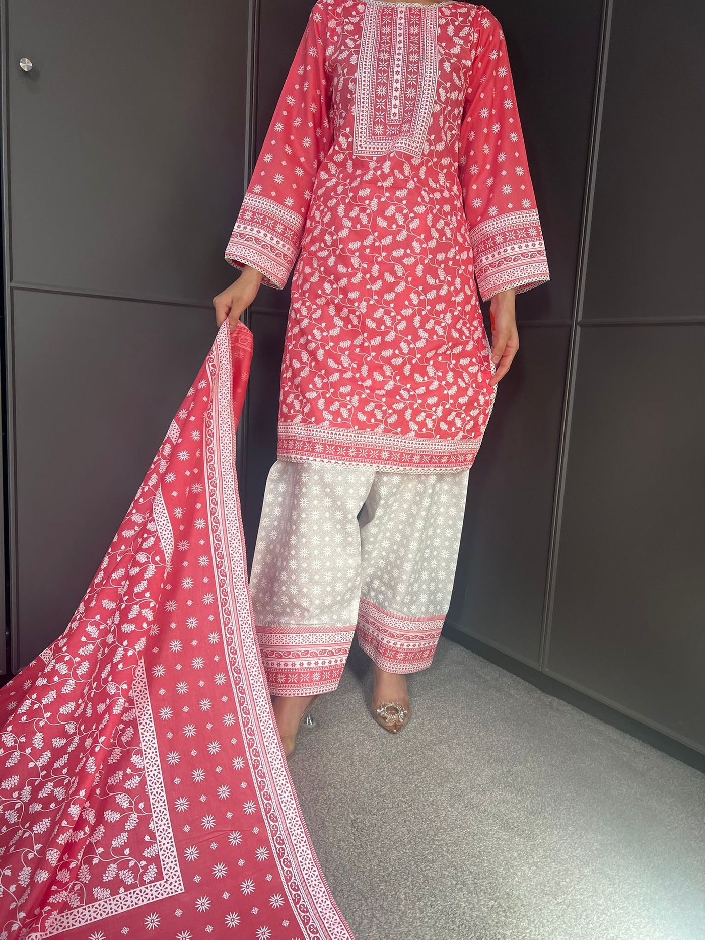 PEACH FARSHI SALWAR 3PC READYMADE SUIT  WITH LAWN DUPTTA