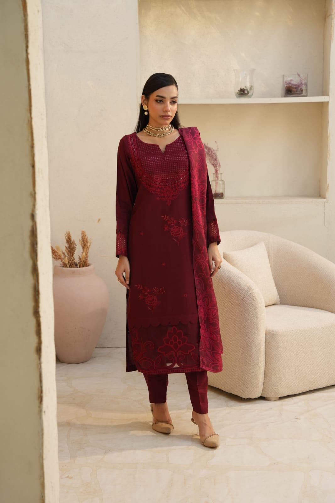 WINTER LINEN 3 PIECE| DESIGNER EMBROIDERED |READY TO WEAR SUIT