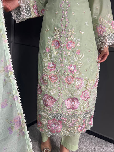 Raj Bari  Embroidered | Lawn Designer Suit With | Embroidered Dupatta