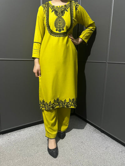 D-30 Embroidered  2 Piece Winter Dhanak Plazo Outfit