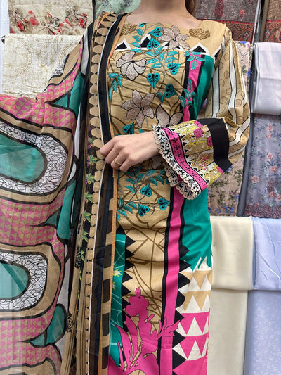 DESIGNER EMBROIDERED  FARSHI SALWAR  3PC READYMADE SUIT  WITH CHIFFON DUPTTA