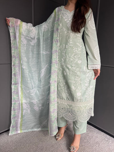 D-4 Mastani Embroidered | Lawn Desinger Suit With | Printed Dupatta