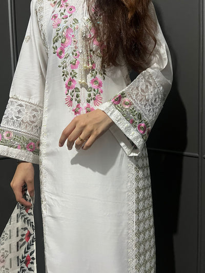 White - Viscose Embroidered Plazzo | Suit With Embroidered | Organza Dupatta