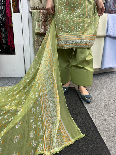 DESIGNER EMBROIDERED  FARSHI SALWAR  3PC READYMADE SUIT  WITH CHIFFON DUPTTA