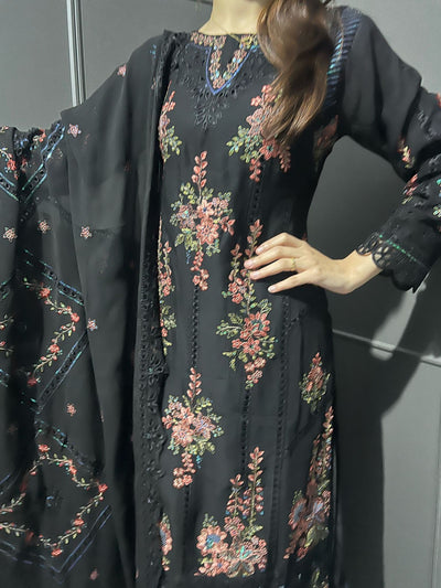 D-6 BLACK 3Pc Embroidered Chiffon Collection With Embroidered Chiffon Duptta