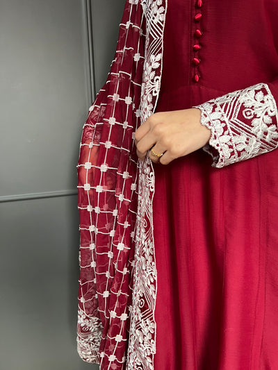 MAROON Ready to wear 3 piece Embroidered maxi dress
