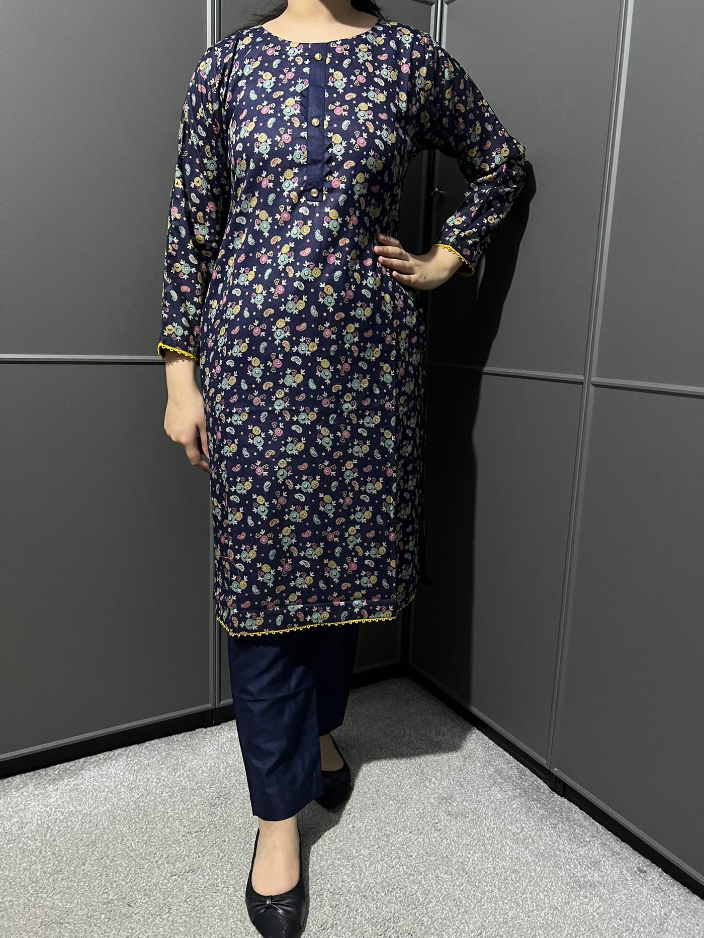 D-70 BLUE Printed 2 Piece Winter Dhanak Suit