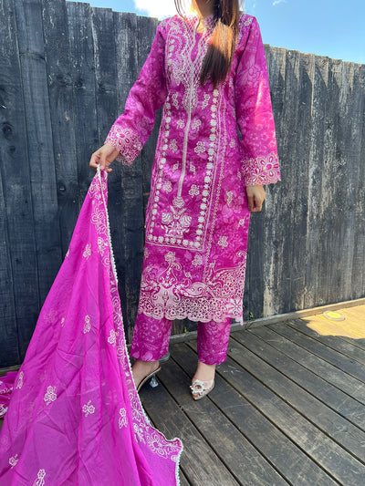 D-10 Mahnur  Embroidered | Lawn Desinger Suit With | Embroidered Dupatta