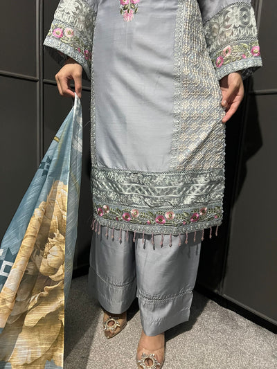 Gray - Viscose Embroidered Plazzo | Suit With Embroidered | Organza Dupatta