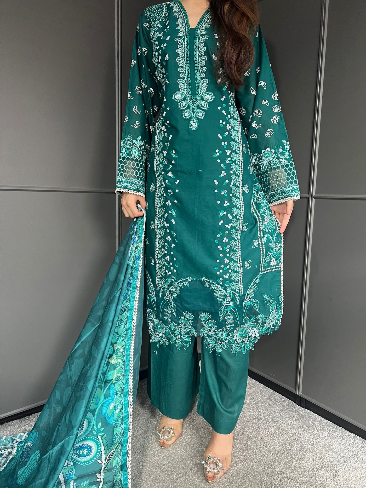 Raj Bari  Embroidered | Lawn Designer Suit With | Embroidered  Dupatta
