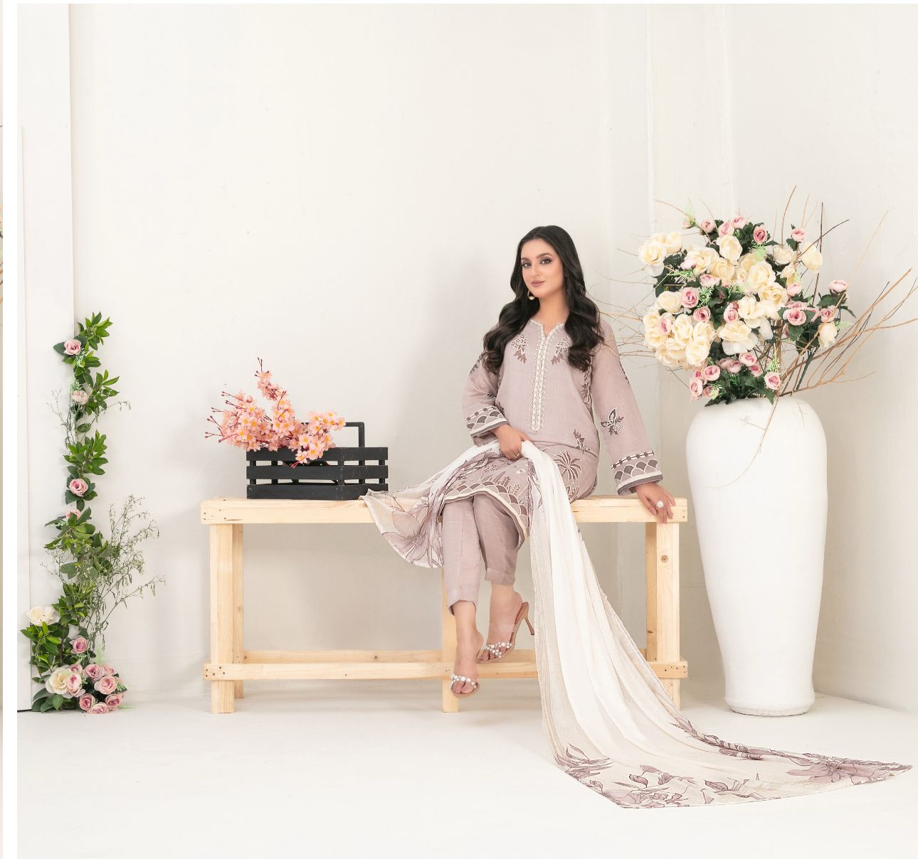 3 Piece Ready-to-wear Collection By Tawakkal Elegant Cotton Khaddi D-2064