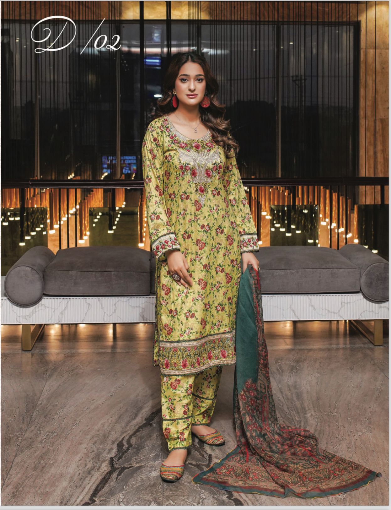 3 Pc Floral Printed Lawn Suit With Printed Chiffon Dupatta D-2