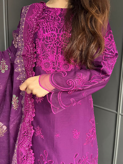 Raj Bari  Embroidered | Lawn Designer Suit With | Embroidered  Dupatta