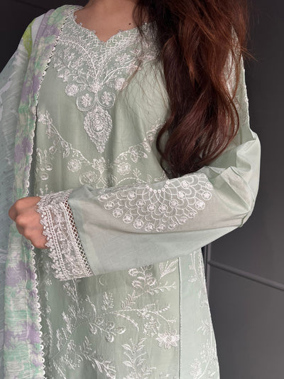 D-4 Mastani Embroidered | Lawn Desinger Suit With | Printed Dupatta