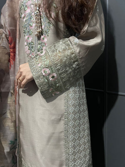 Beige - Viscose Embroidered Plazzo | Suit With Embroidered | Organza Dupatta
