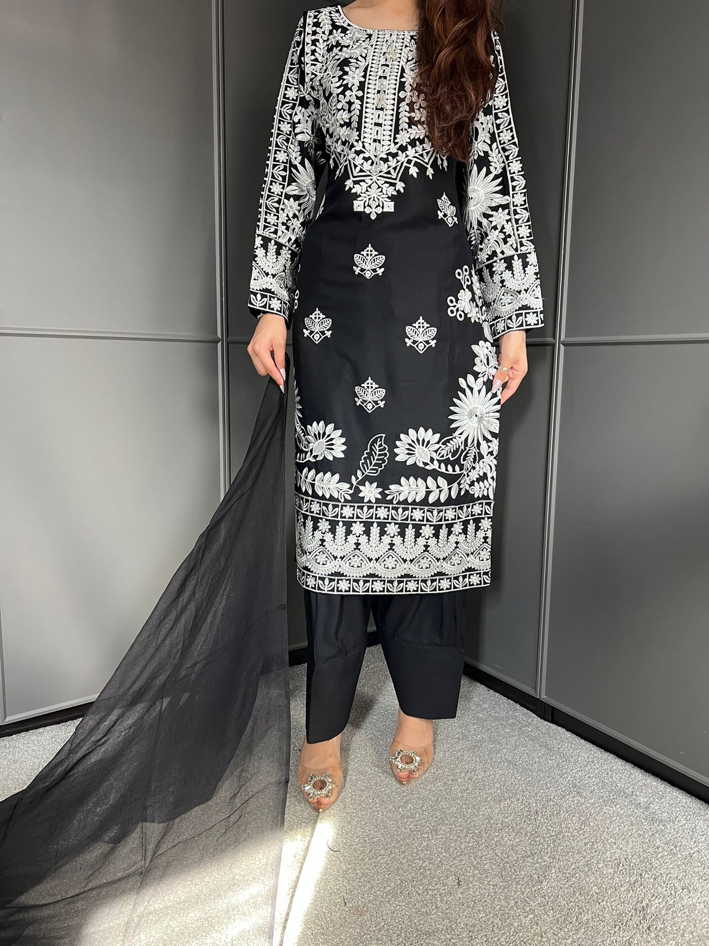 Black- FARSHI SHALWAR|Embroidered Linen 3 Piece |Outfit for Women - Asian Clothing