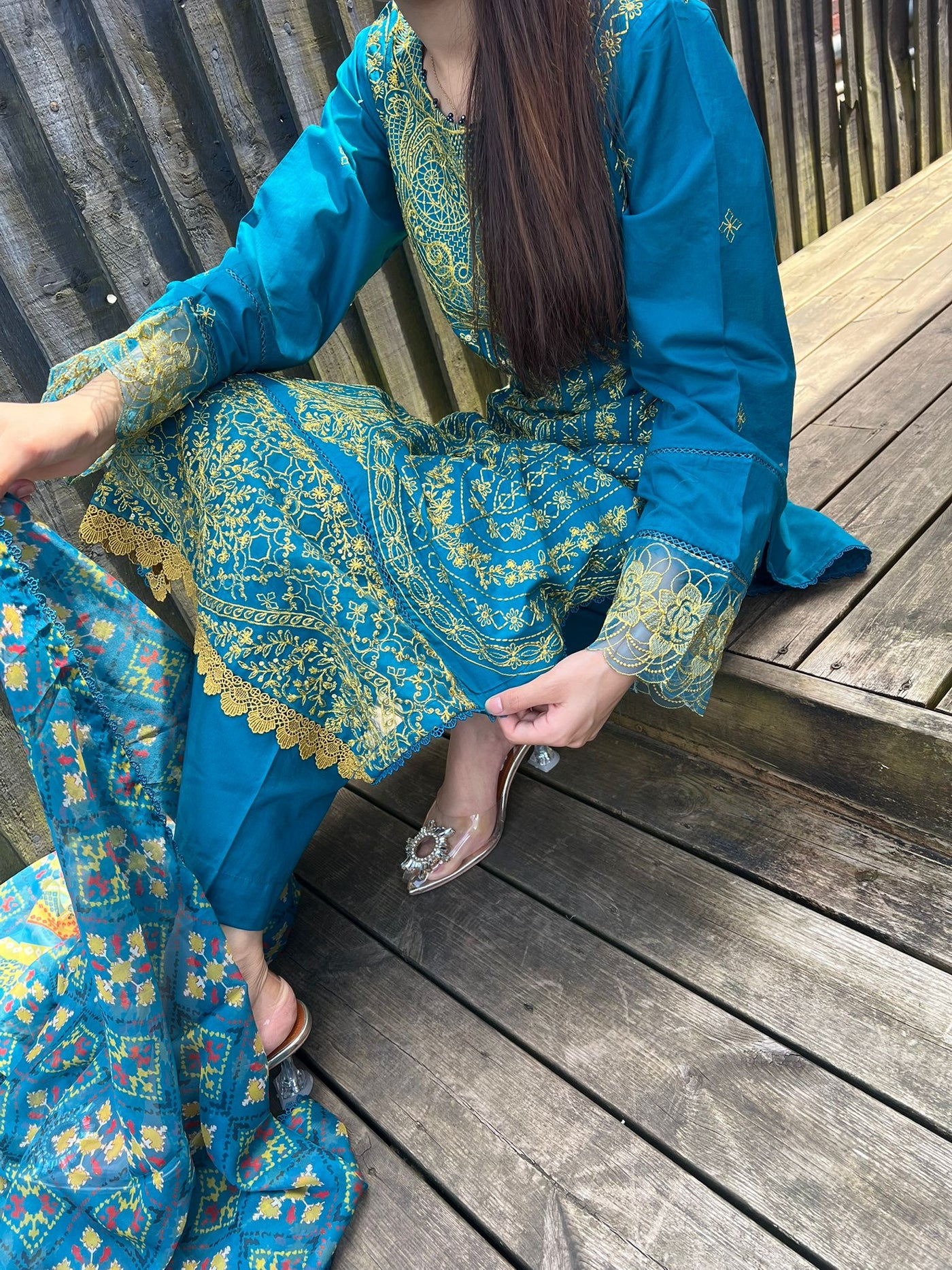 D-7 Mastani Embroidered | Lawn Desinger Suit With | Printed Dupatta