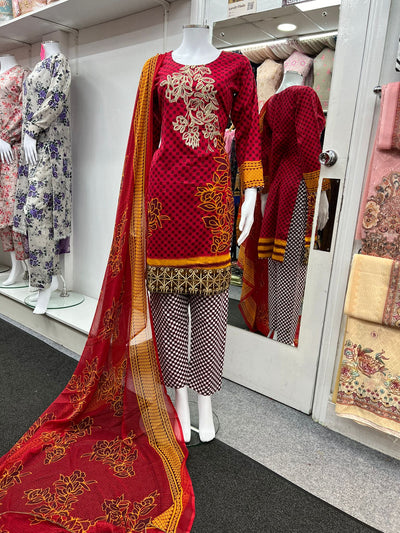 3Pc Lawn Designer Embroidered With Chiffon Dupatta D-766