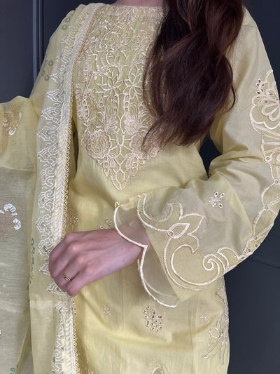 Raj Bari  Embroidered | Lawn Designer Suit With | Embroidered  Dupatta