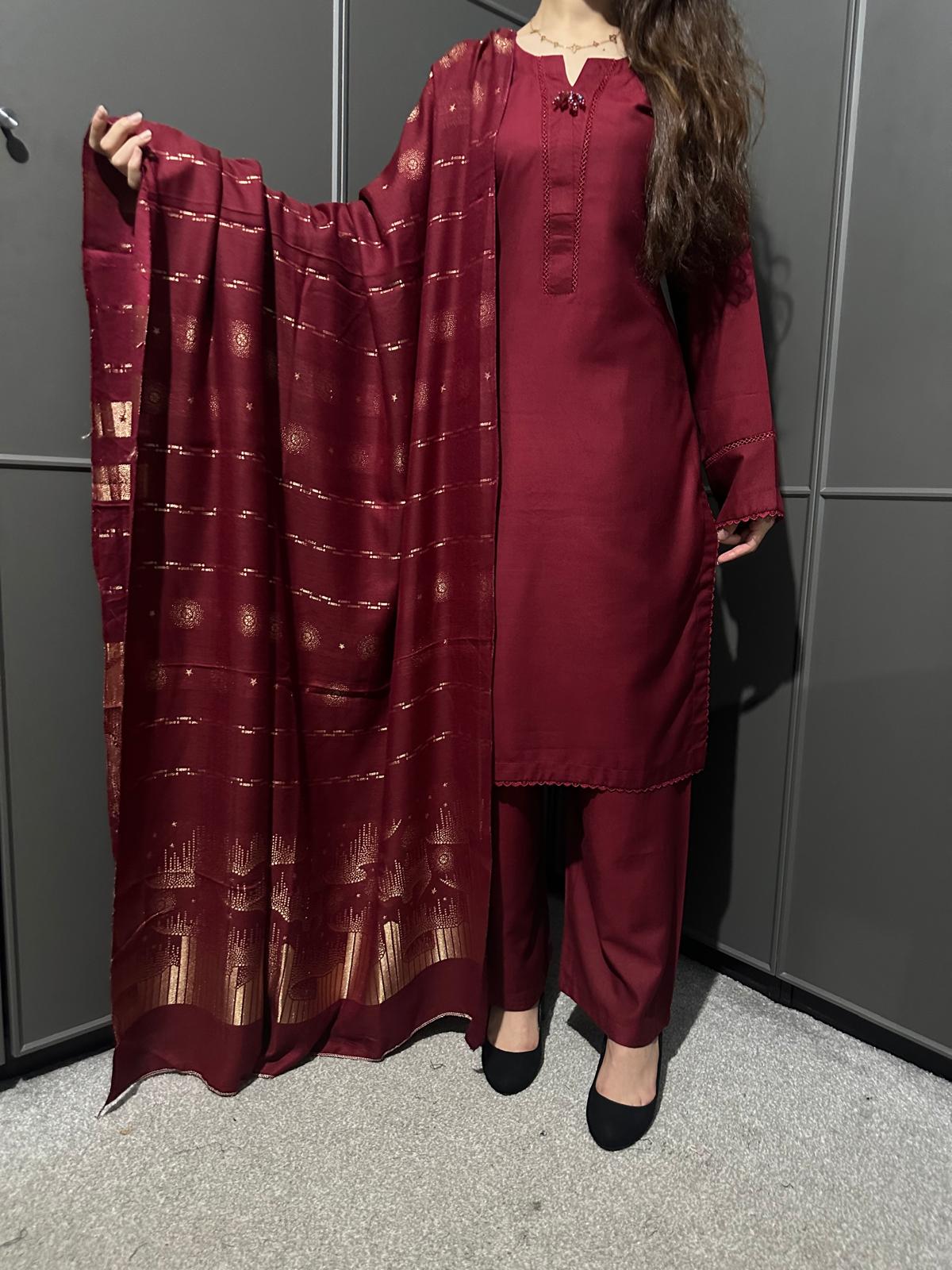 MAROON 3 PIECE PLAIN | DHANAK READY TO WEAR | SUIT WITH SHAWAL