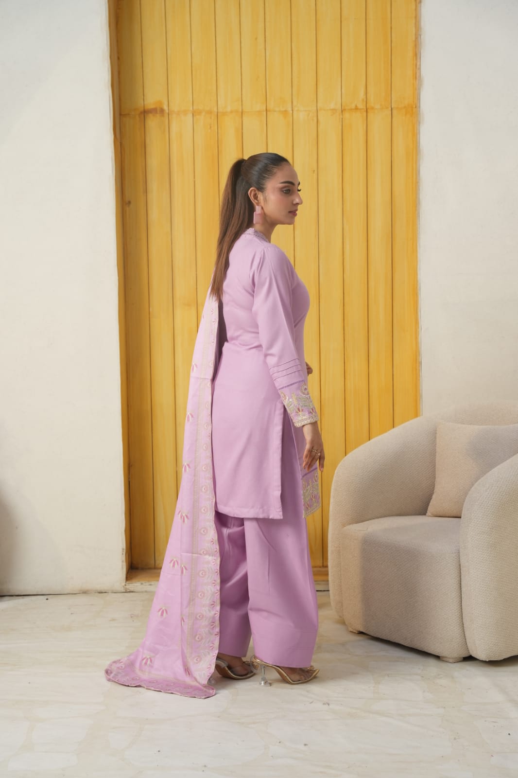 DHANAK 3 PIECE| DESIGNER EMBROIDERED |READY TO WEAR SUIT Farshi Shalwar