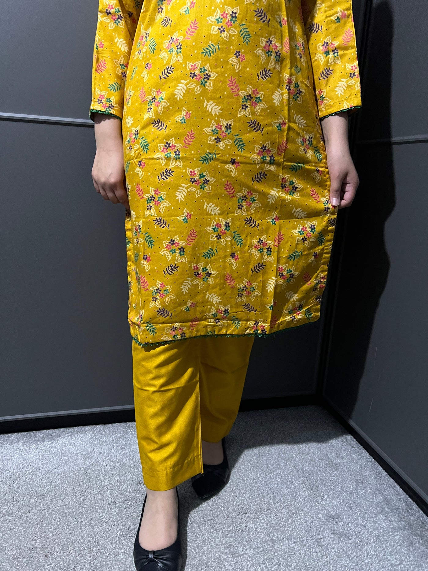 D-56 Mustard Printed 2 Piece Winter Dhanak Suit