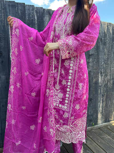 D-10 Mahnur  Embroidered | Lawn Desinger Suit With | Embroidered Dupatta