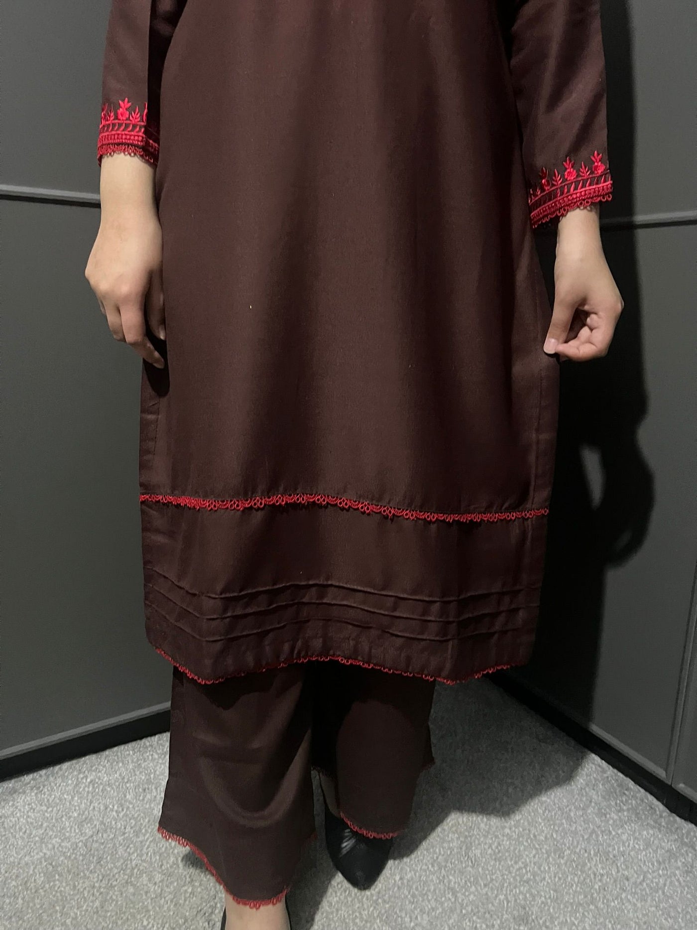 D-37 Embroidered  2 Piece Winter Dhanak Plazo Outfit