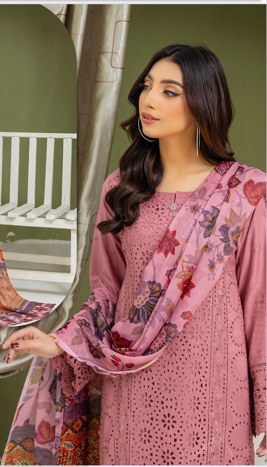 PINK -3 Pc Chicken Kari Linen Plazzo Suit with Printed Silk Duptta - Elegant Embroidery Design