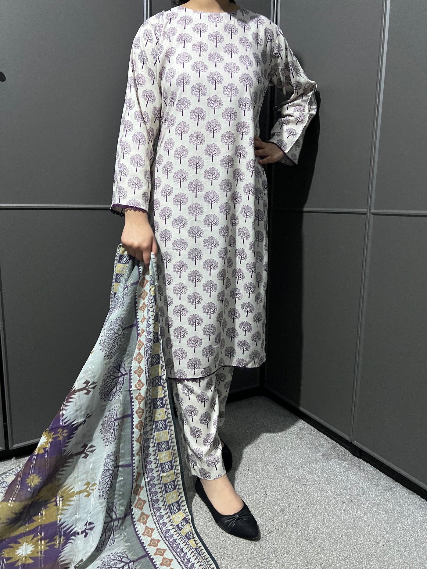 3 Pc Floral Printed Linen Suit With  Dupatta