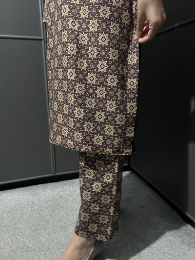 Khaddar 2pc Floral Printed Trouser Set Readymade Winter Material