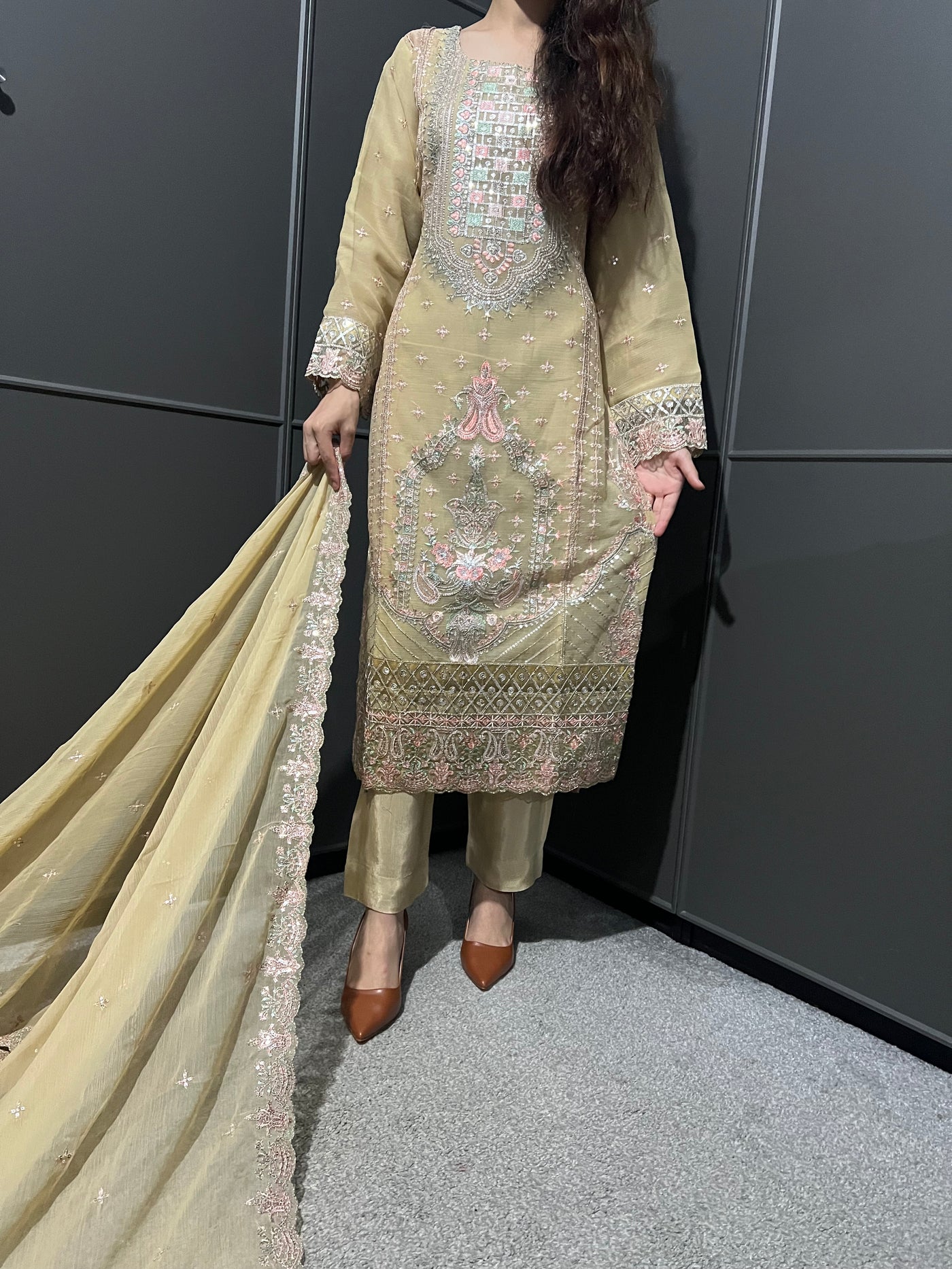 Gold 3Pc Embroidered Chiffon Collection With Embroidered Chiffon Dupatta
