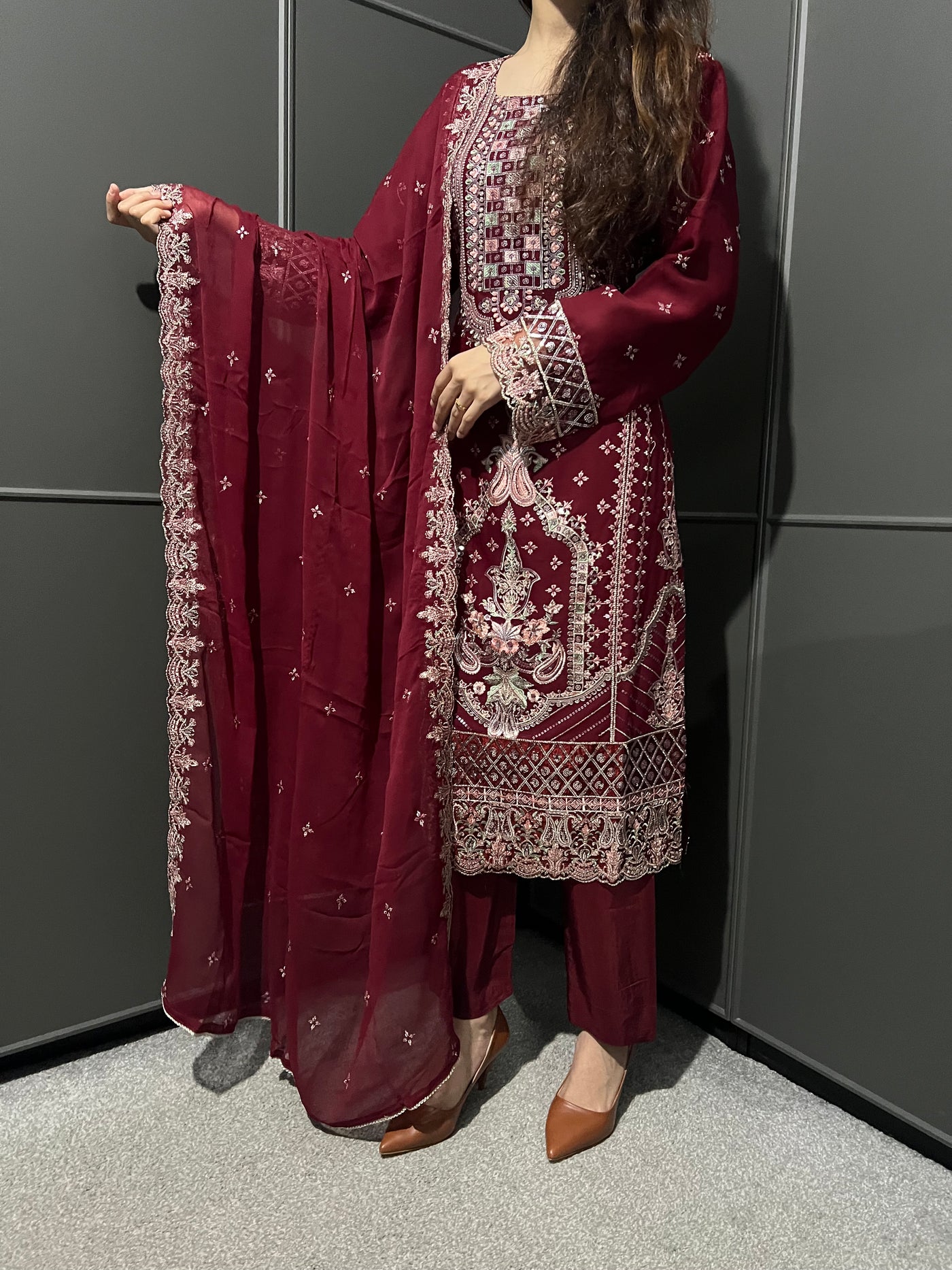 Maroon 3Pc Embroidered Chiffon Collection With Embroidered Chiffon Dupatta