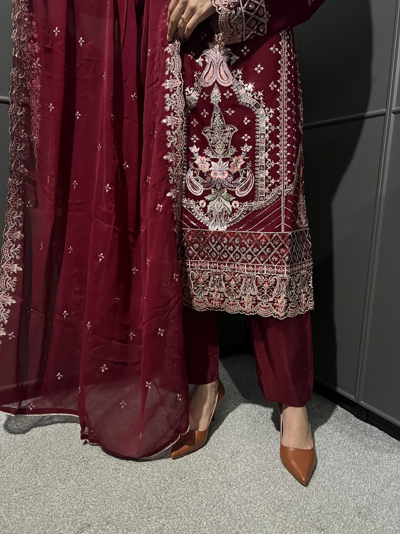Maroon 3Pc Embroidered Chiffon Collection With Embroidered Chiffon Dupatta