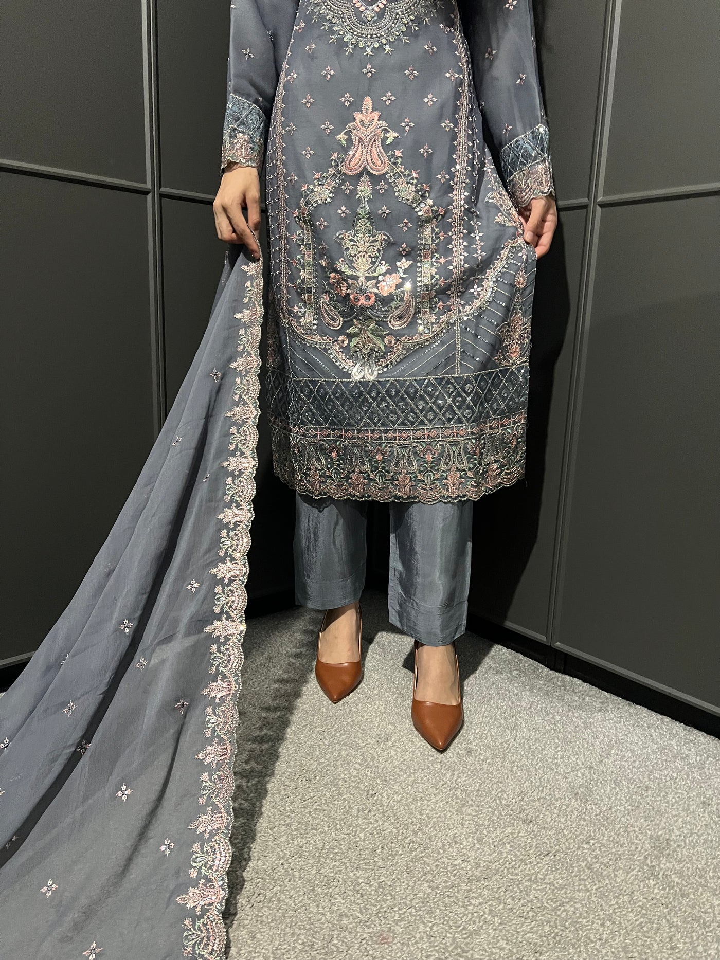 GRAY 3Pc Embroidered Chiffon Collection With Embroidered Chiffon Dupatta