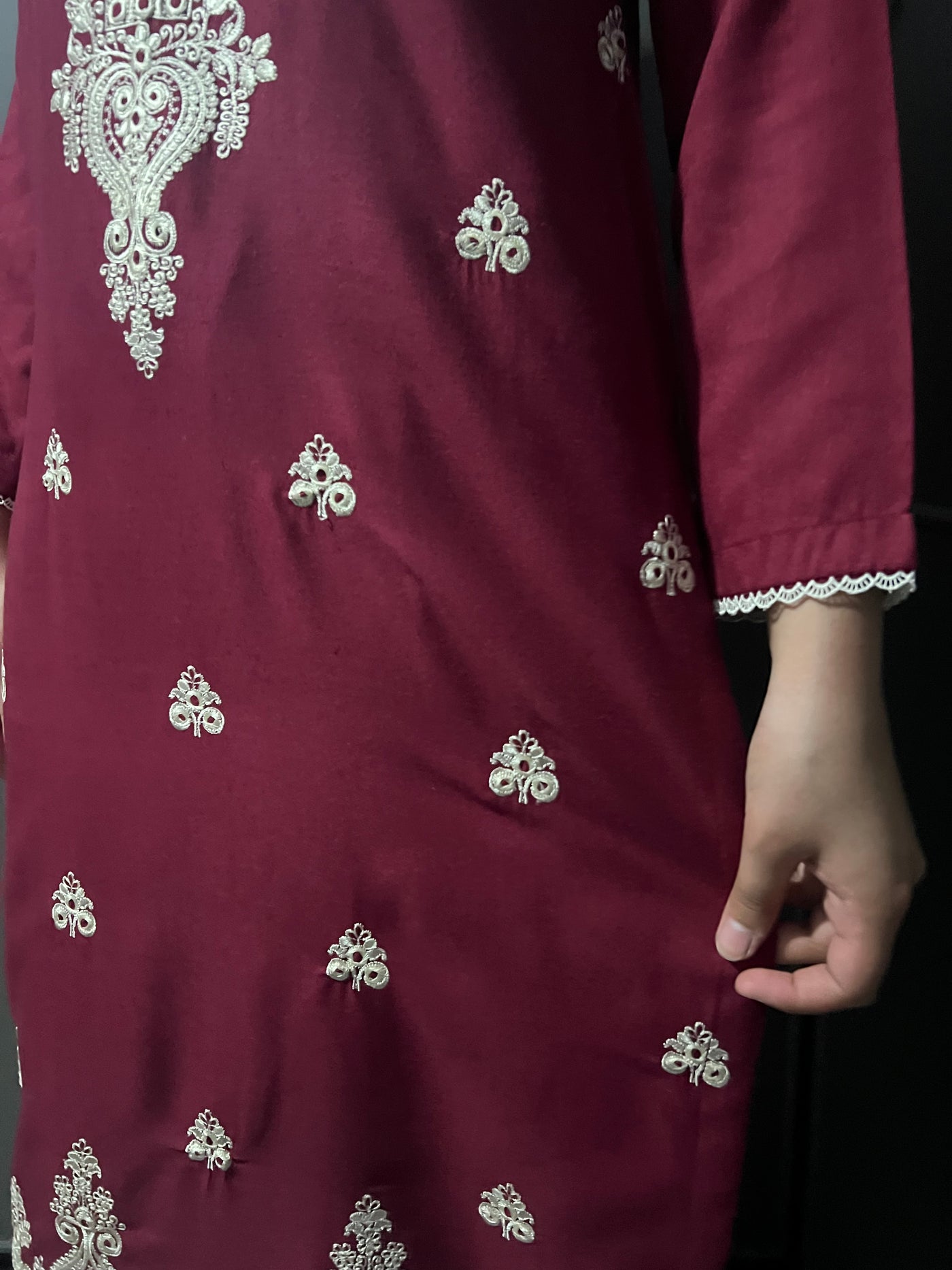 D-10 Embroidered  2 Piece Winter Dhanak  Outfit