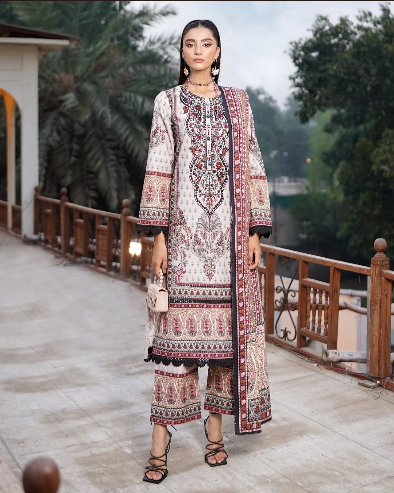 MS-4050- 3 Piece Embroidered Winter Khaddar Suit