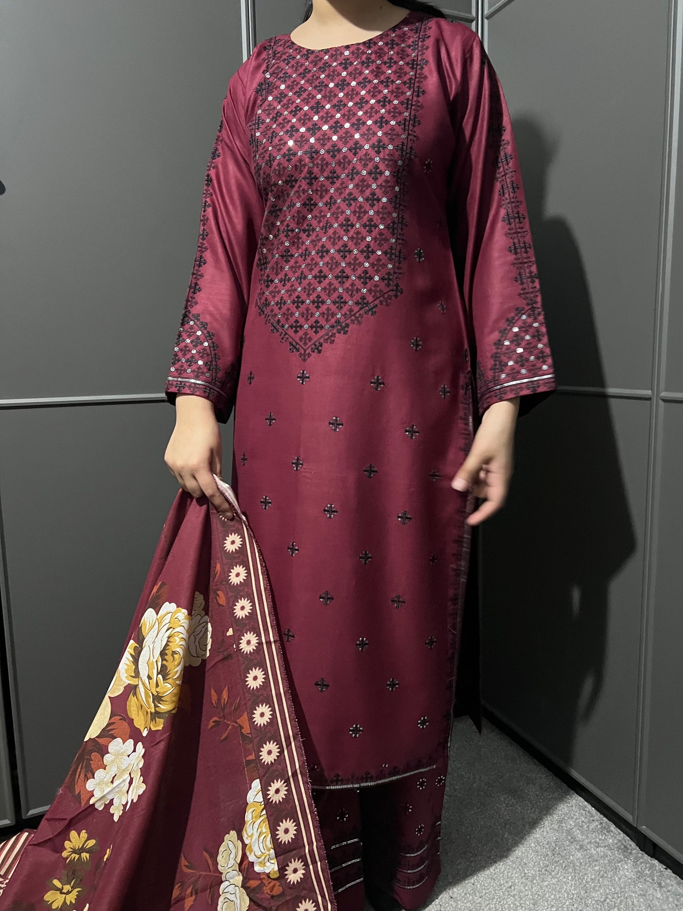 D-7 Dhanak Winter Embroidered Plazo Suit 3 PC Outfit With Shawl