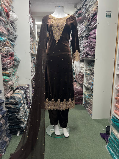 BROWN-Beautiful Velvet Embroidered Ready To Wear 3pc Frock With Chiffon Duptta