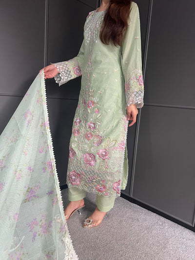 Raj Bari  Embroidered | Lawn Designer Suit With | Embroidered Dupatta