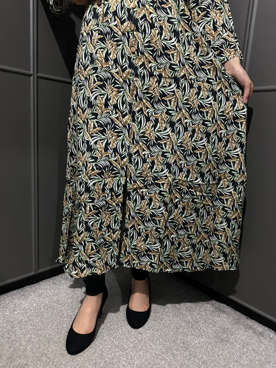 D-14 Black&Green Printed Long Dress in Linen Martial Fabric for Casual Wear - Womenswear