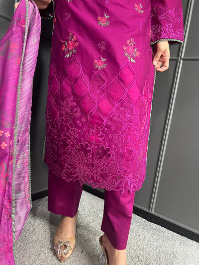 Raj Bari  Embroidered | Lawn Designer Suit With | Embroidered Dupatta