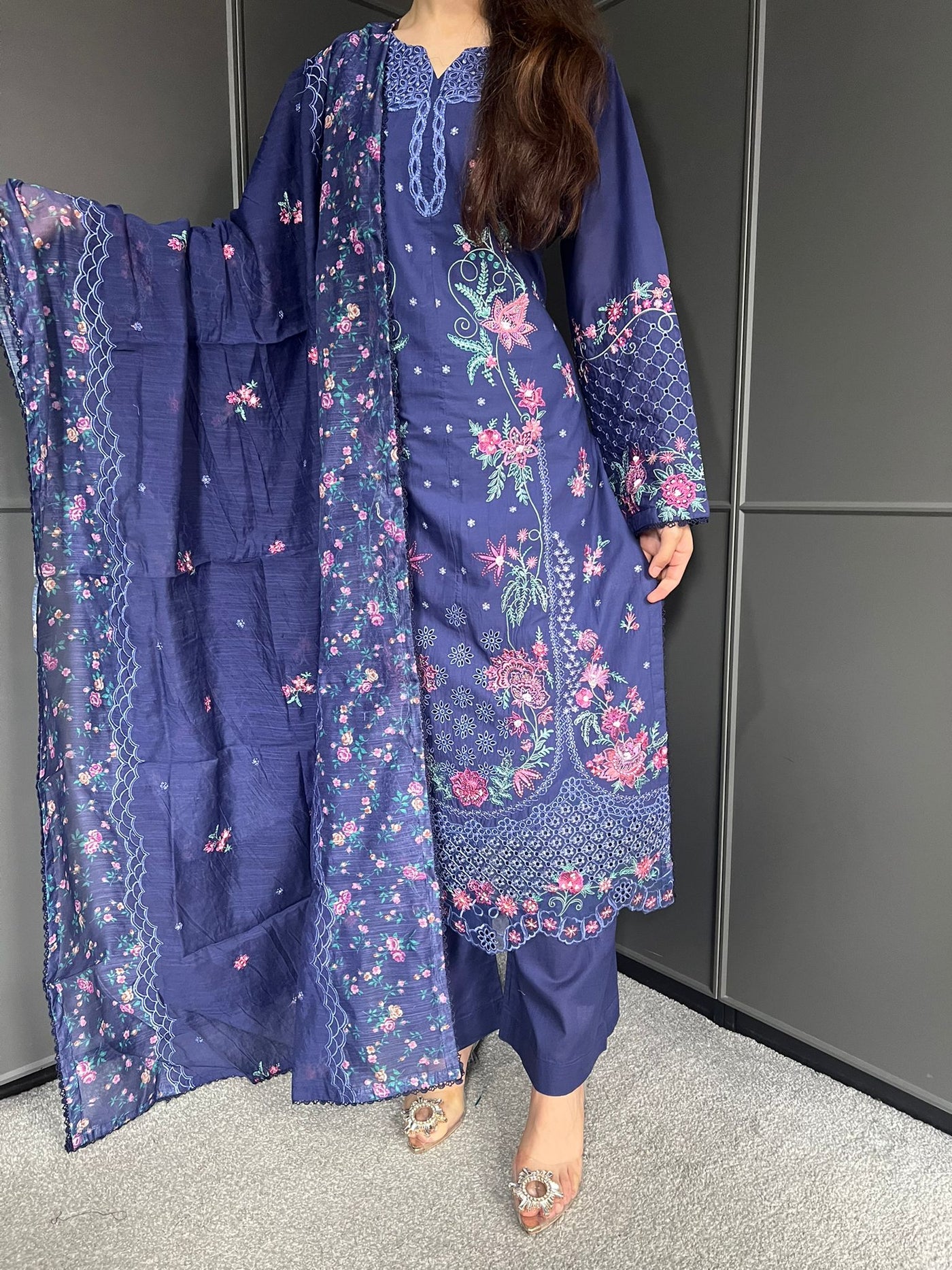 Raj Bari  Embroidered | Lawn Designer Suit With | Embroidered Dupatta