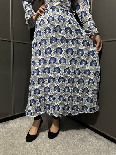 D-2 White&Blue Printed Long Dress in Linen Martial Fabric for Casual Wear - Womenswear