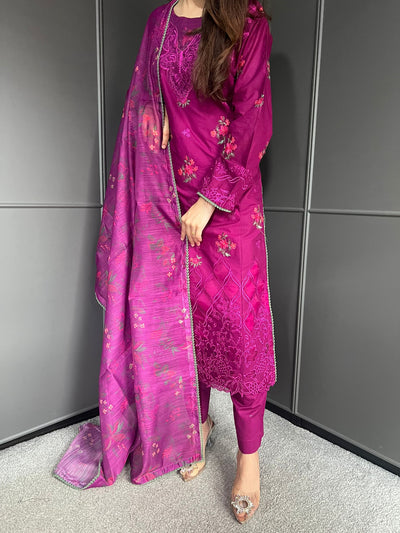 Raj Bari  Embroidered | Lawn Designer Suit With | Embroidered Dupatta