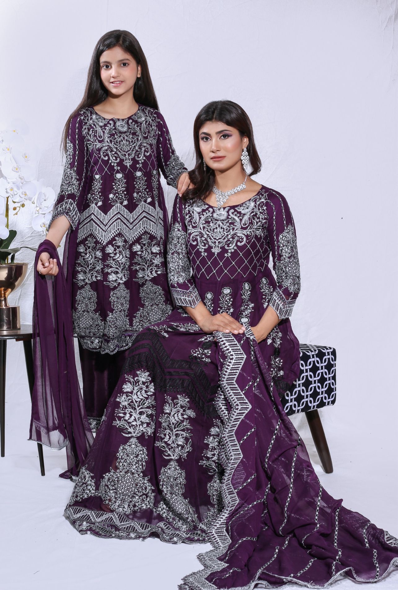 Dusty Purple Long Sleeve Arabic Mother Daughter Matching Gowns MGD117