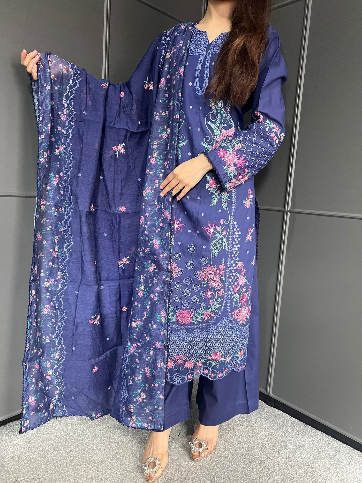 Raj Bari  Embroidered | Lawn Designer Suit With | Embroidered Dupatta