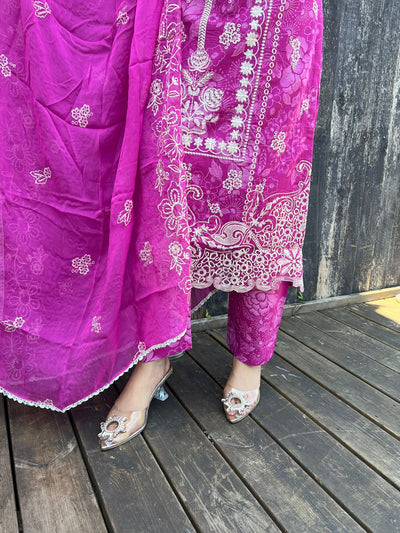 D-10 Mahnur  Embroidered | Lawn Desinger Suit With | Embroidered Dupatta